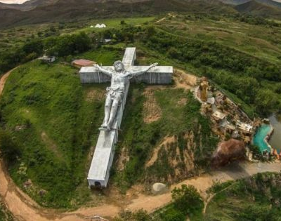 El crucifijo más grande del mundo está en Colombia: la historia tras esta obra gigante