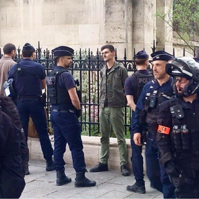 Seis católicos detenidos por intentar impedir la profanación de iglesias: análisis con Alain Escada